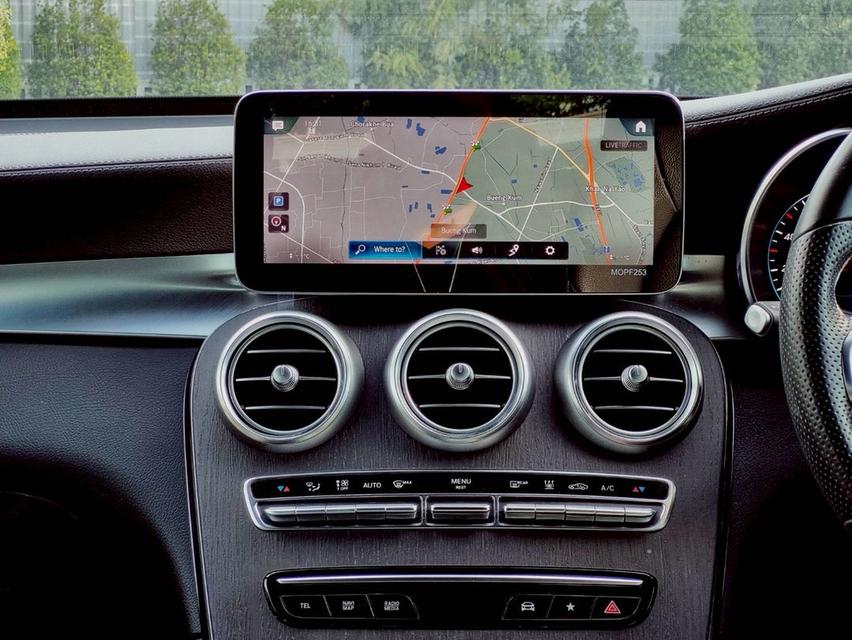 Benz GLC 300e 4MATIC AMG Dynamicรถสวย พร้อมใช้ 11