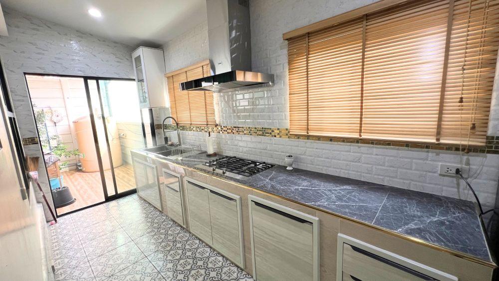 บ้านเดี่ยวใหม่ สไตล์โมเดิร์น พร้อมอยู่ นิคมพัฒนา ระยอง 5