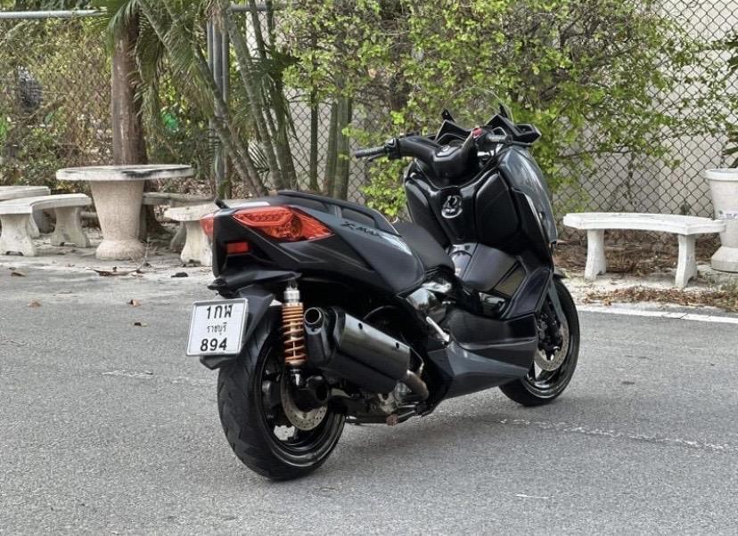  Yamaha X-MAX 300  2