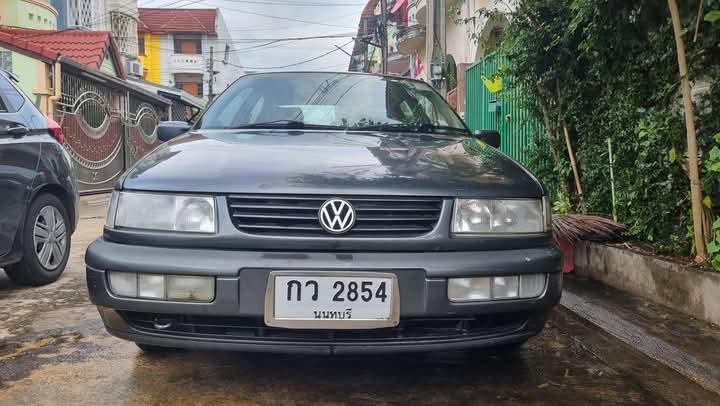 Volkswagen Passat มือสอง 2