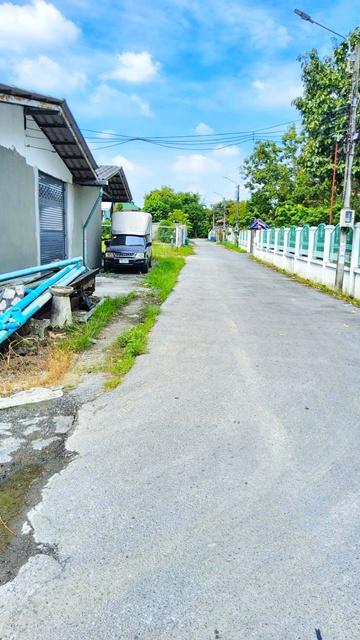 เพชรเกษม64-72 ถ.บางแวก MRT บางแค 1.2กม. ให้เช่าโกดัง พร้อมออฟฟิศ และห้องพักพนักงาน 75 ตร.วา. 300 ตร.ม..เดอะมอลล์ บางแค 1 1