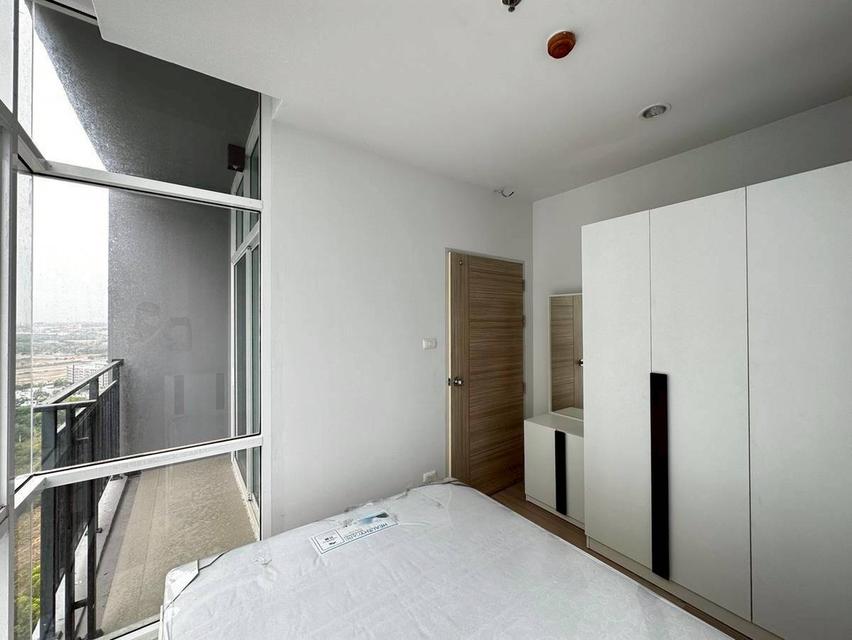 The Grand  Jomtien beach Pattaya  For rent  1 bedroom  1 bathroom  Size 25 sqm.  Building A, Floor 21 Fully furnished  new set .  Rent 10,000 baht/M 4