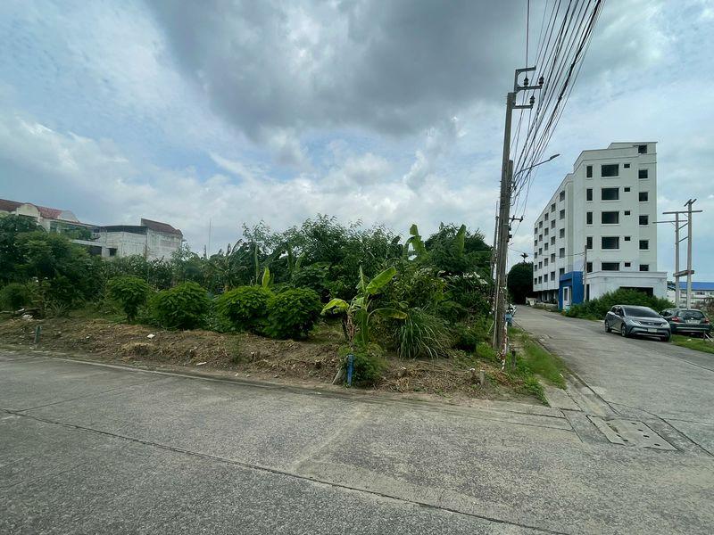 ขาย: ที่ดินเปล่า(ถมแล้ว) เนื้อที่ 113 ตรว. ถนนรามคำแหง 172 แขวงมีนบุรี เขตมีนบุรี จังหวัดกรุงเทพมหานคร