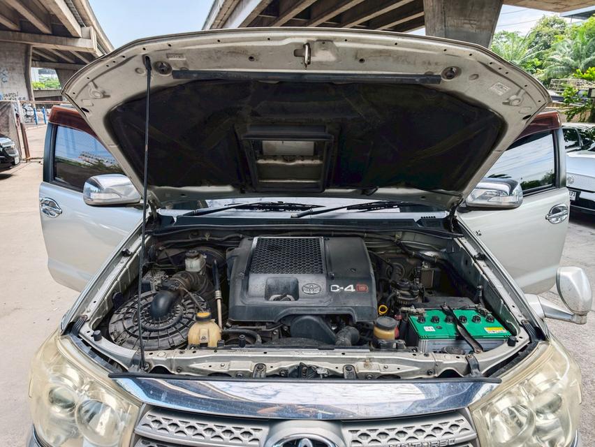 Toyota Fortuner 3.0 V 2WD AT ปี 2009 11