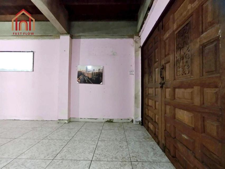 ขายลดราคาบ้านเดี่ยว ใกล้ Crystal SB ราชพฤกษ์ ชอยลุงหวอด ถนนกรุงนนท์-จงถนอม มหาสวัสดิ์ บางกรอย นนทบุรี บ้านร่มรื่นพื้นที่กว้างโปร่งโล่งสบาย MKD 6