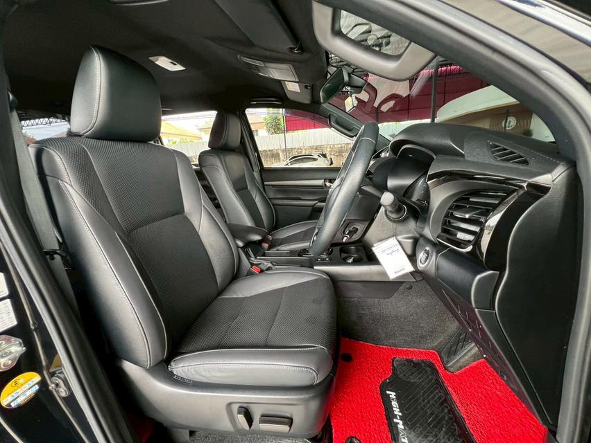 ปี 2021 TOYOTA HILUX REVO 2.4 ROCCO PRERUNNER DOUBLE CAB สีดำ เกียร์ออโต้ ขับ2ไมล์แท้ 50,935 km. 7