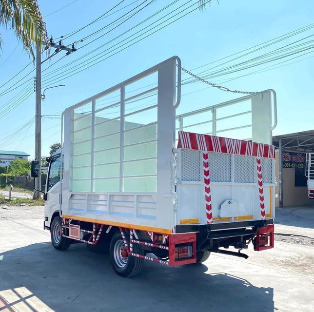 Isuzu NLR 130 ปี 2010 ไมล์น้อย 2