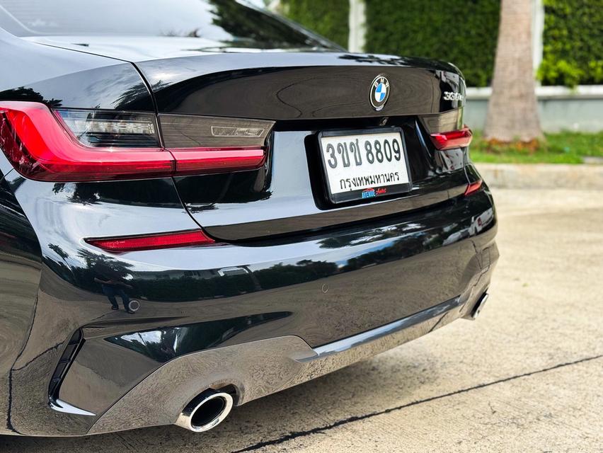 ขาย BMW 330e M-sport G20 2022 สีดำ ราคาถูก มี BSI วารันตีเหลือ รูปที่ 7