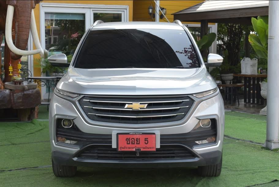 # Chevrolet Captiva รุ่น LS SUV ปี 2020 เกียร์ : ออโต้ เครื่องยนต์ : 1,500 CC เบนซิน สี : เทา OPTION : AIRBAG 2 ใบ เบรค ABS จอLCD  