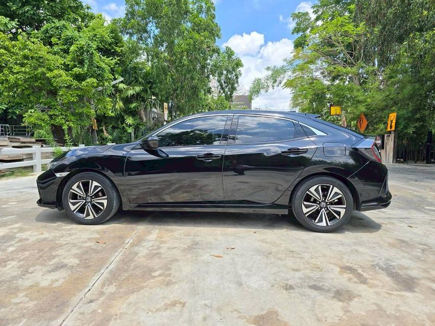 รหัสรถ NKG5232 HONDA CIVIC FK 1.5 EL A/T ปี 2017 8