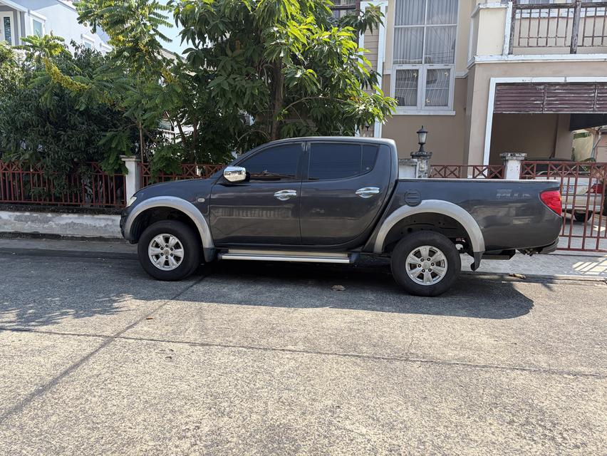 Mitsubishi triton 2.4 รูปที่ 3