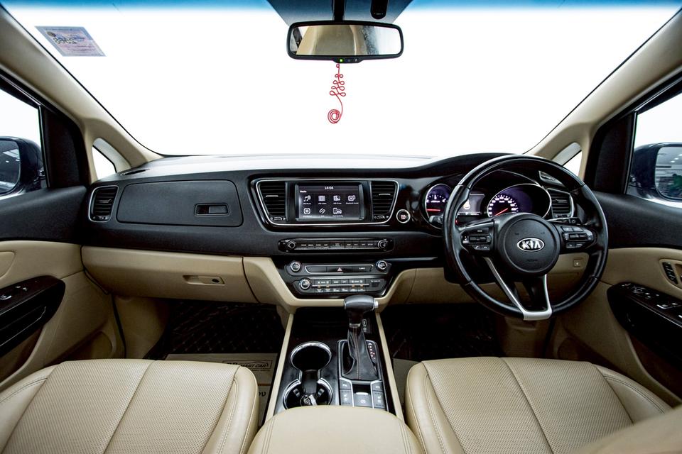 KIA GRAND CARNIVAL 2.2 SXL  2019  11