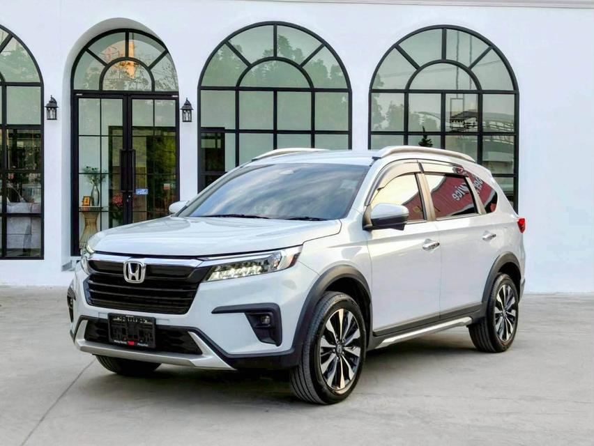 Honda BR-V 1.5EL สีขาวมุก ท็อปสุด รถมือเดียว ไมล์แค่16,xxx