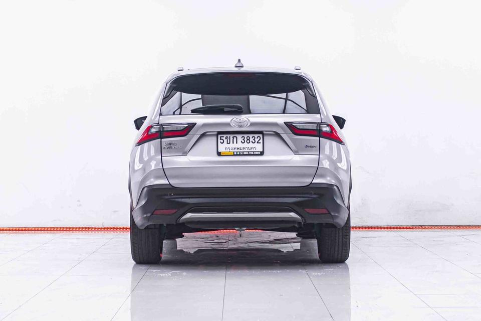 TOYOTA YARIS CROSS 1.5 PREMIUM LUXURY HEV 2023SUV Hybrid ยอดฮิต ประหยัด 23 km/L ไมล์ 38,xxx รูปย่อยที่ 3
