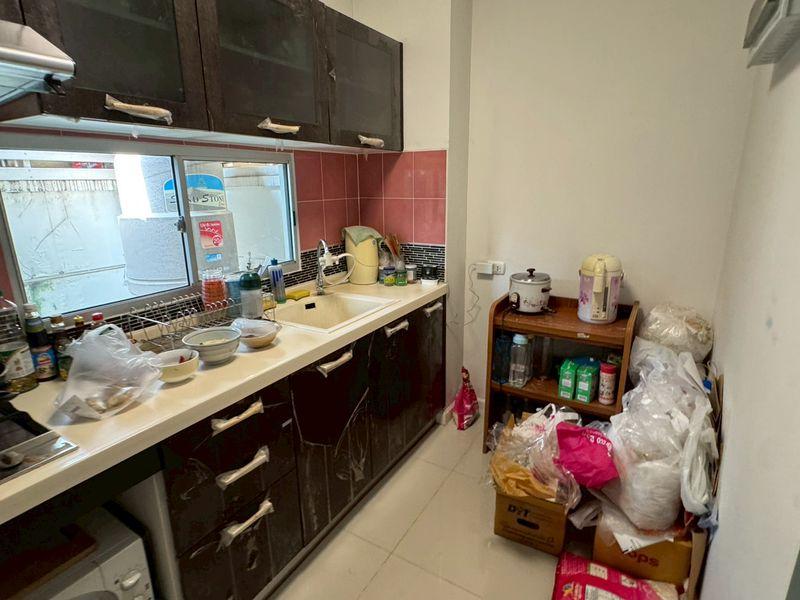 ขายทาวน์เฮาส์ 3 ชั้น เนื้อที่ 20 ตร.วา หมู่บ้านทาวน์พลัส อ่อนนุช แขวงลาดกระบัง เขตลาดกระบัง กรุงเทพมหานคร 15