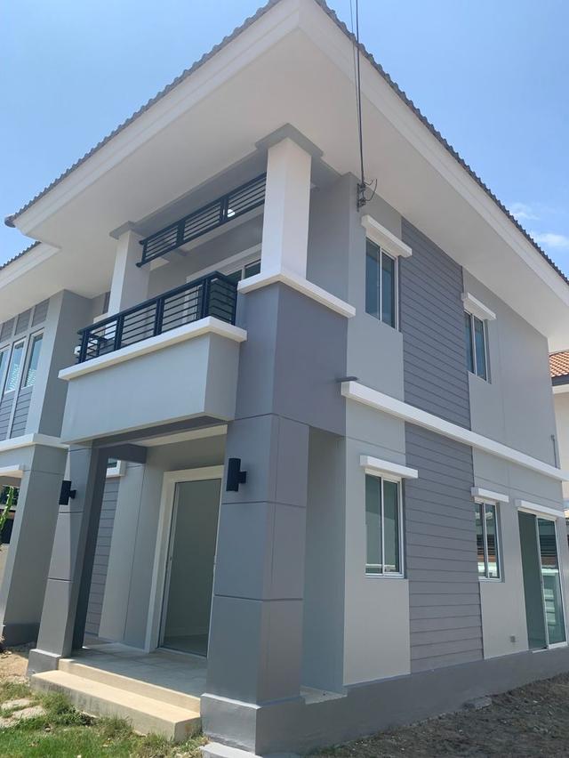 ขายบ้านเดี่ยว 2 ชั้น เนื้อที่ 56 ตรว.  หมู่บ้านพฤกษาวิลเลจ 31 เดอะซีซัน ซ.3 ซ.วัดลาดปลาดุก 3