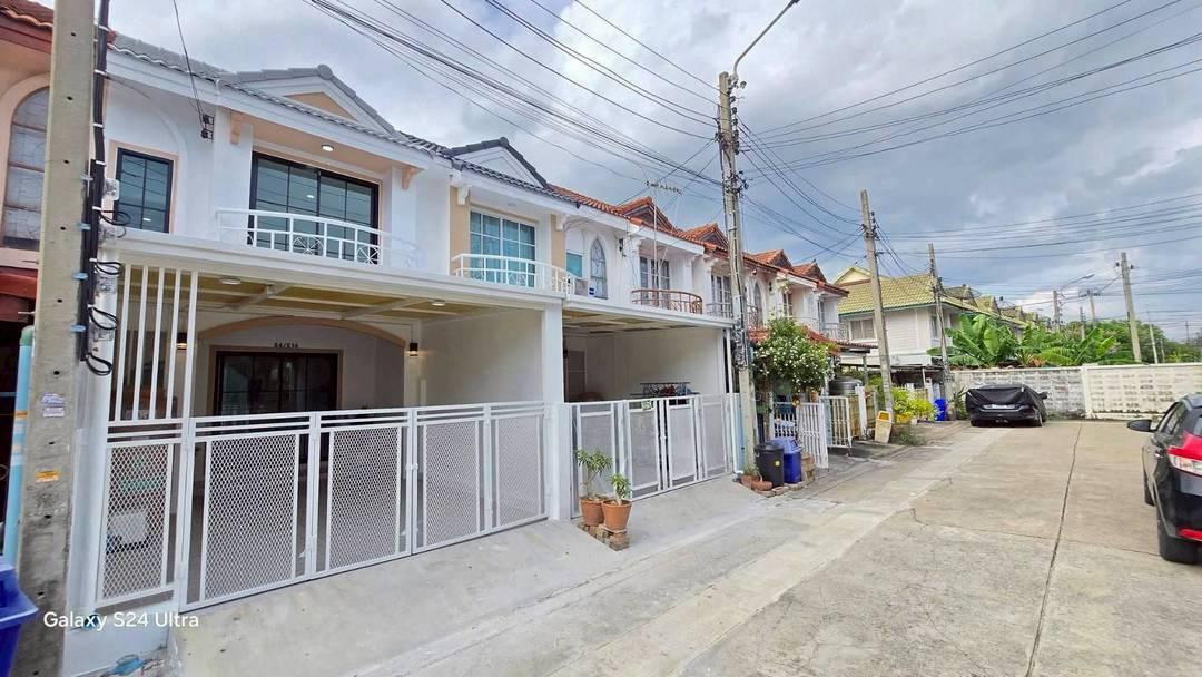 หมู่บ้านสิรารมย์ บ้านกล้วย-ไทรน้อย บางบัวทอง ทาวน์เฮาส์ 2 ชั้น ตกแต่งใหม่พร้อมอยู่  โครงการของแลนด์&เฮ้าส์ 20