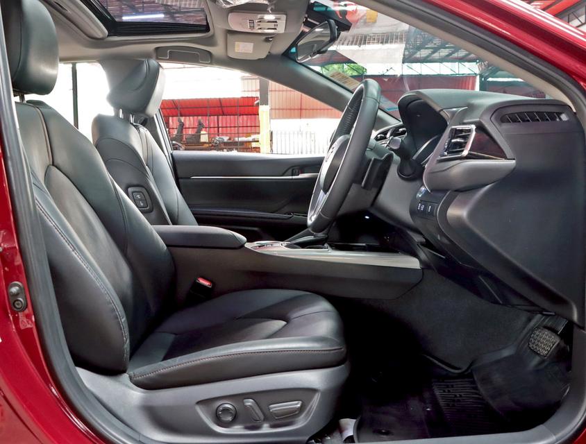 TOYOTA CAMRY 2.5 HYBRID ปี 2021 13