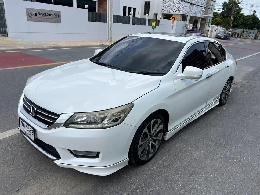 Accord 2.4 TECH (Sunroof) จัดเต็ม รูปย่อยที่ 3