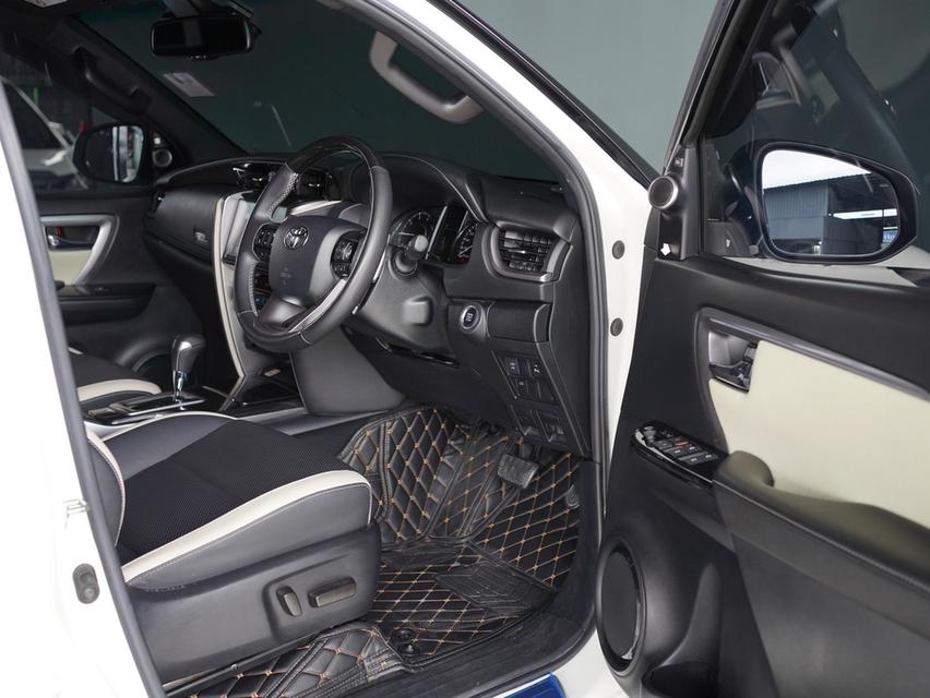 รหัสรถ BM798 TOYOTA FORTUNER 2.8REGENDER BLACK TOP 4WDตัวท็อปสุด!!! ปี 2021 13