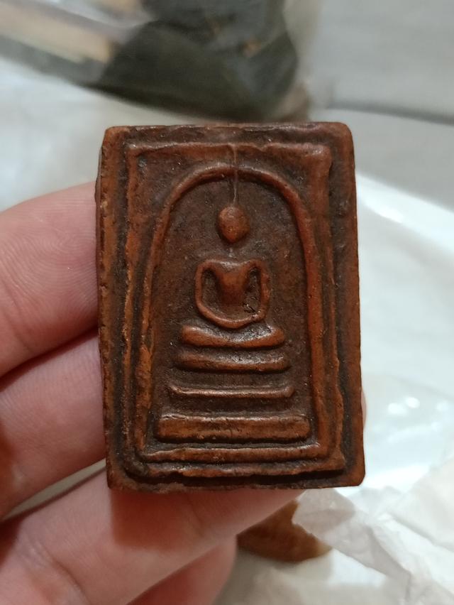 พระสมเด็จมีเสียงกริ่งอัดด้านใน