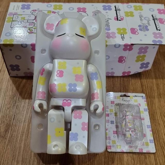 ขาย Bearbrick Araya 400%+100%