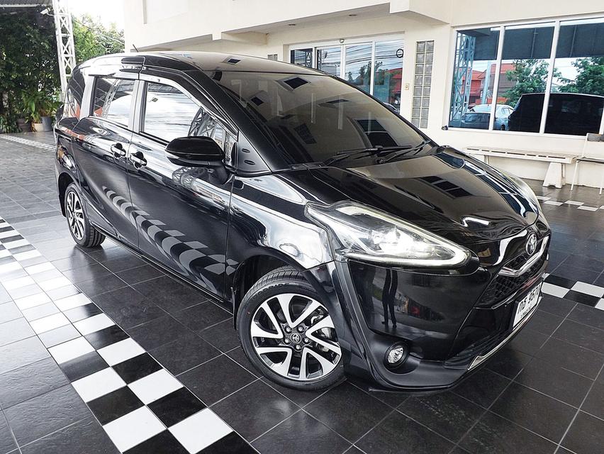 (แจ้งรหัสรถ KCY9670) TOYOTA SIENTA 1.5 V AUTO ปี 2022 (โฉมล่าสุด) กล้อง 360 องศา