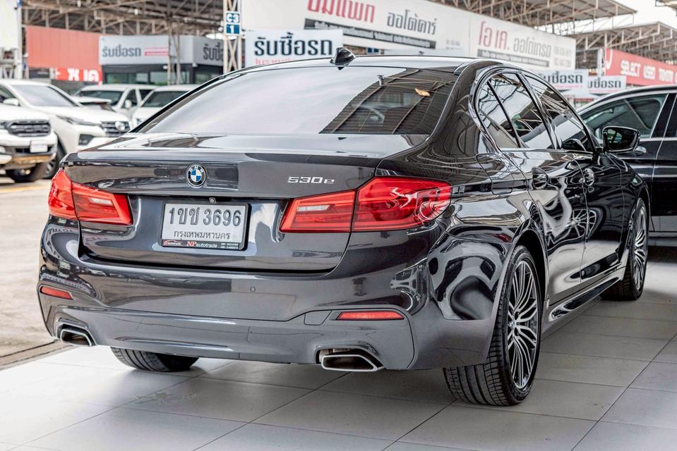 รหัสรถ NP3696 รุ่นรถ : BMW 530e M SPORTปีรถ : 2020 8