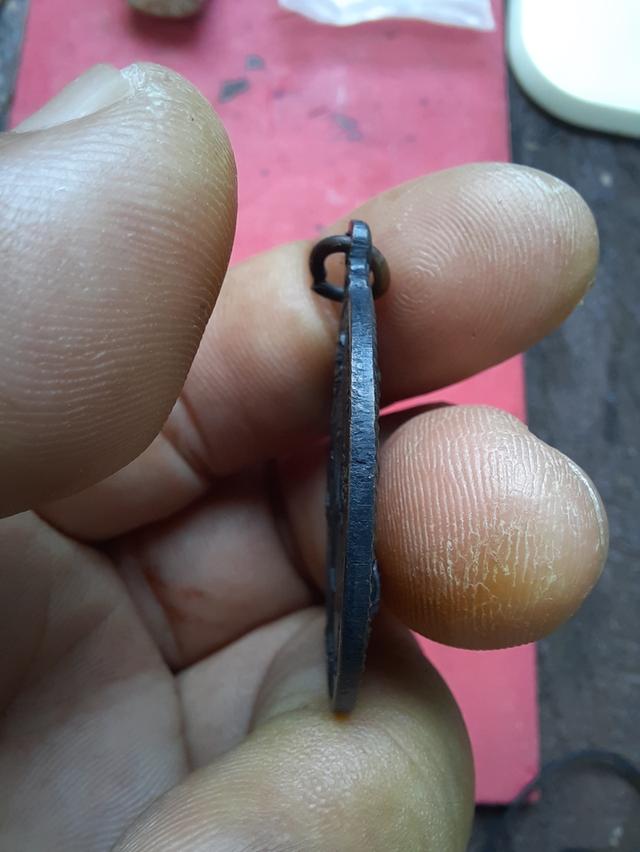 เหรียญเจ้าพ่อศรีนครเตาท้าวเธอ ออกวัดใต้บูรพาราม ปี ๒๕๑๔ หลวงปู่ดุลย์ อธิฐานจิต รูปที่ 6