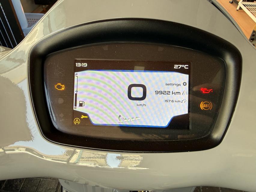 Vespa gts300 supertech2019 รูปที่ 16
