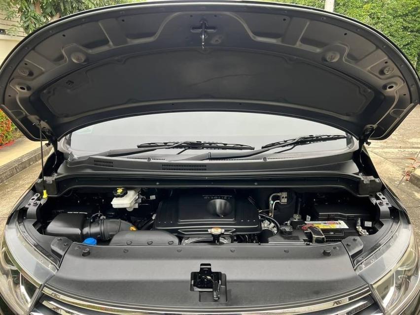 รหัสรถ AP3011 HYUNDAI H1 2.5 Elite ปี18 สีดำ 15