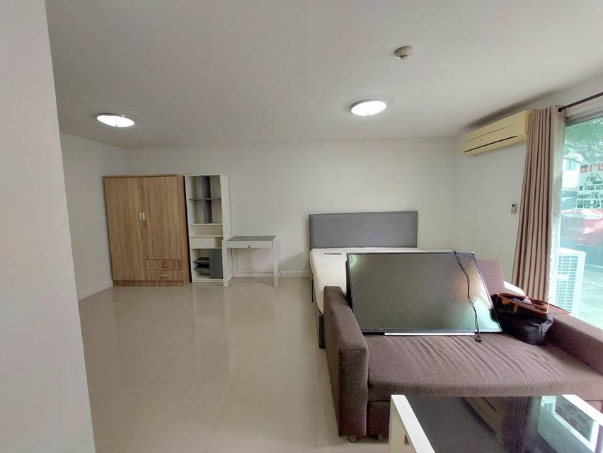 ขาย/เช่าคอนโด เดอะไรส์บี 30.07 ตรม. ชั้น 1 เปิดร้านขายของได้ ราคาต่ำกว่าประเมินกรมฯ หลังเซ็นทรัลชลบุรี 7