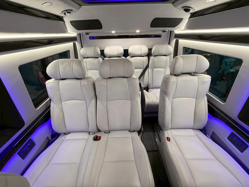 TOYOTA COMMUTER 2.8 Van ปี2024รถบ้านแท้ ออพชั่นจัดเต็ม รูปที่ 14