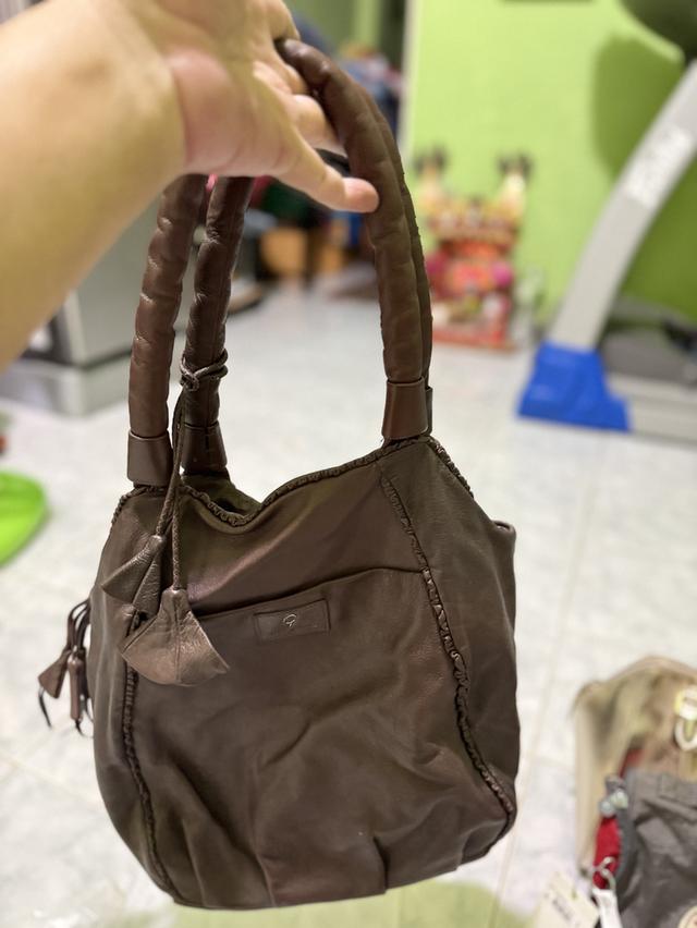 กระเป๋าหนังสะพายของสุภาพสตรี 5