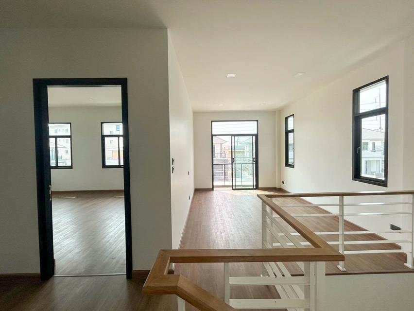 โครงการ เค.ซี. เนเชอรัลวิว บางนา-เทพารักษ์ , บ้านเดี่ยว 2 ชั้น ดีไซน์ Modern 7