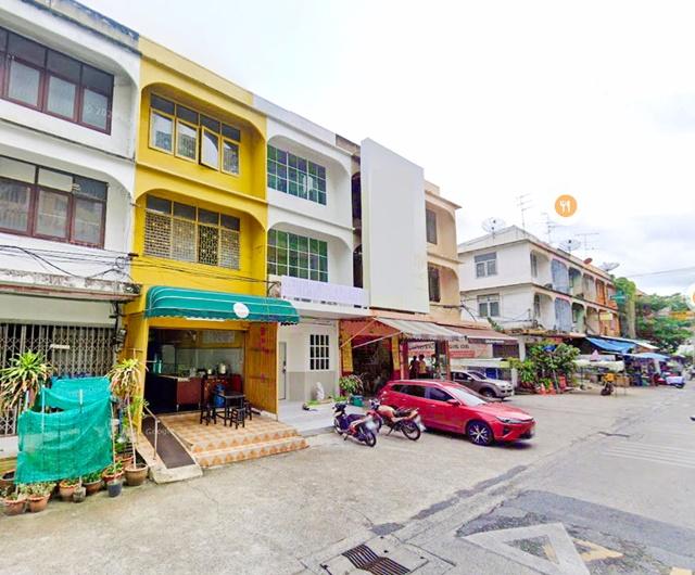 รร. นานาชาติเวลส์ 500 ม.ให้เช่าอาคาร 3ชั้น 6นอน สุขุมวิท 52-54-56 22ตร.วา. 242ตร.ม. BTS อ่อนนุช 400 ม.ย่านสุขุมวิท ตลาดพ