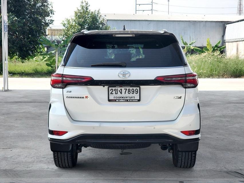  TOYOTA Fortuner 2.4 LEGENDER 4x4 6A/T ปี 2021  6