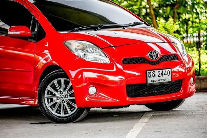 Toyota Yaris มือสอง