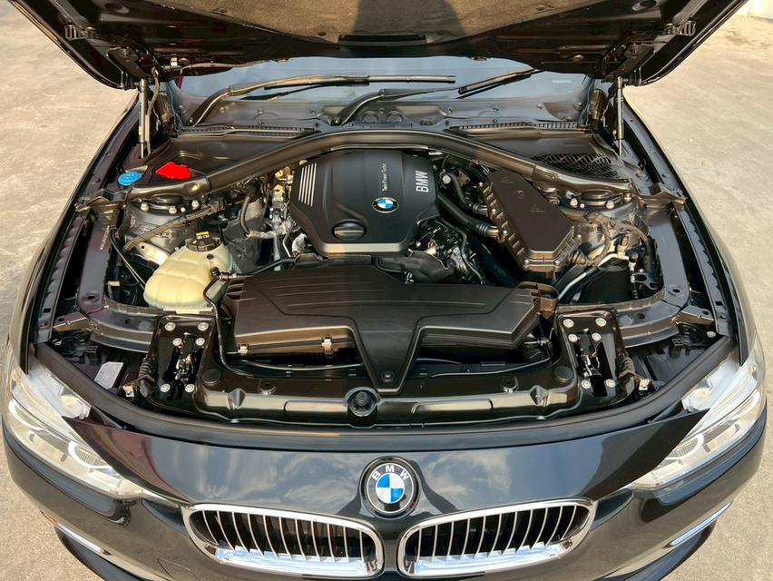 ปี 2016 BMW SERIES 3, 320d LUXURY เซอร์วิสศูนย์ BMW 17