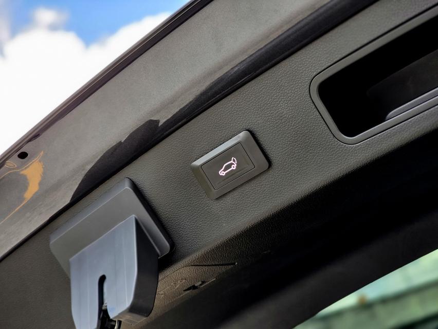 (แจ้งรหัสรถ CBLX3236 )🚙 ⚡ MG4 ELECTRIC D 2023 จดปี 2024 รถยนต์ไฟฟ้า 100% รูปที่ 8