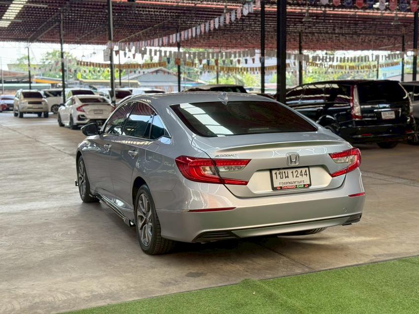 HONDA ACCORD 1.5 Turbo EL ปี2019รถบ้านแท้  ออพชั่นเต็มคัน พร้อมใช้งาน. 3