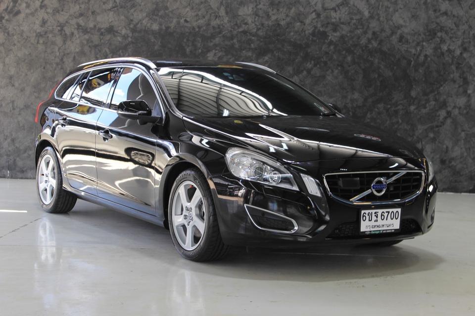 รหัสรถ JRS6700 Volvo V60 1.6 DRIVe Wagon ปี2013