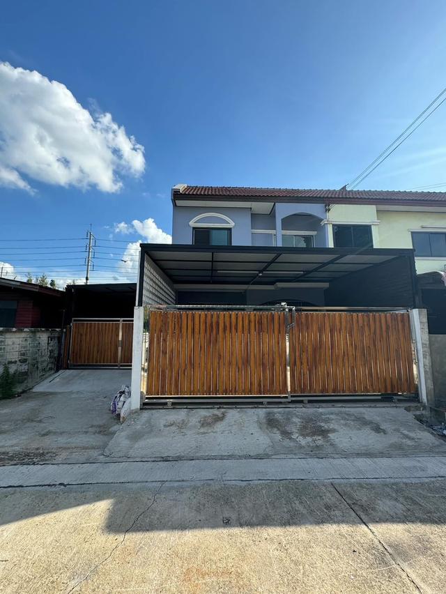 ทาวน์เฮ้าส์หลังริม บางกรวย-ไทรน้อย หมู่บ้าน ศรีประจักษ์ 5 1