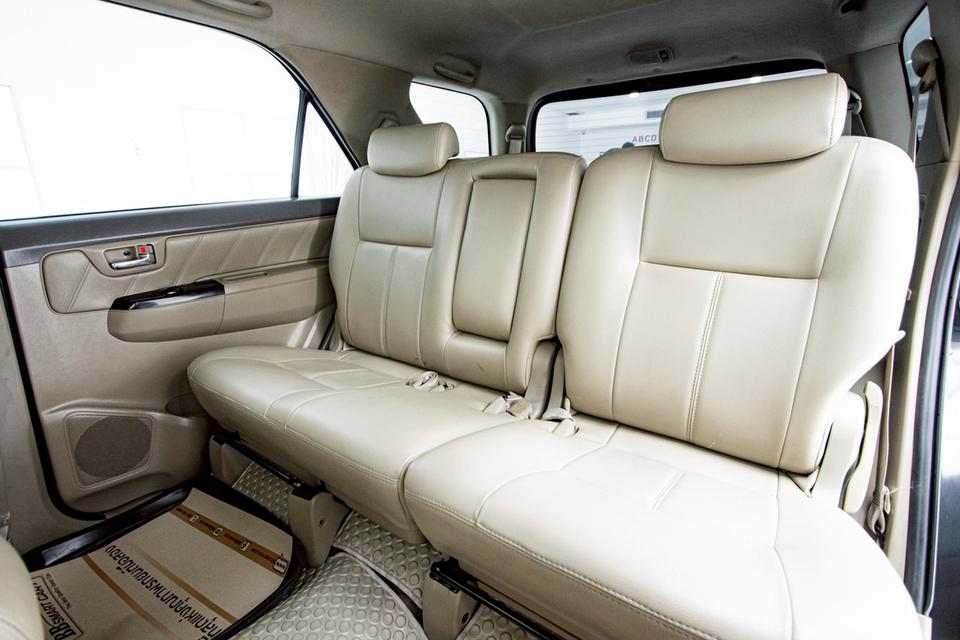 TOYOTA FORTUNER 2.7 V 2WD 2012 6