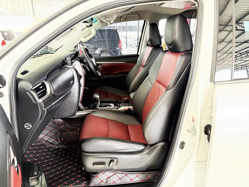  Toyota Fortuner 2.8 TRD Sportivo (ปี 2019) SUV AT - 2WD 8