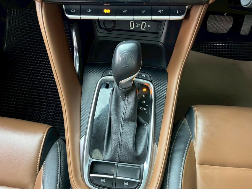 MG ZS 1.5 V Sunroof ปี 2024 ไมล์แท้ 16,xxx กม. 6