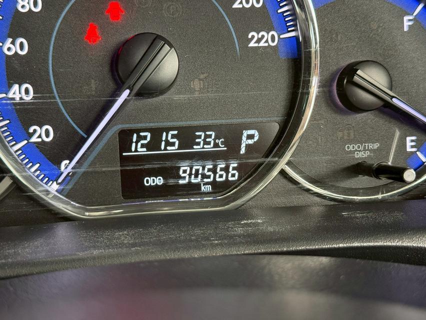 Toyota yaris 14