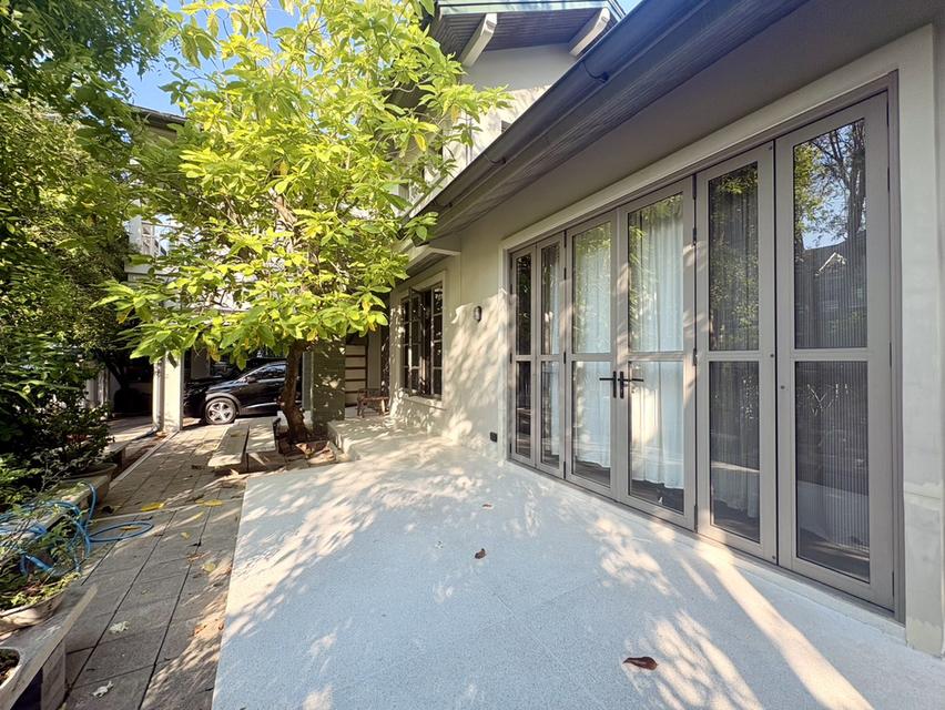 ขายบ้านเดี่ยว หมู่บ้านสวนปริญสิริ ซอยโยธินพัฒนา 3 เลียบทางด่วนเอกัย 7