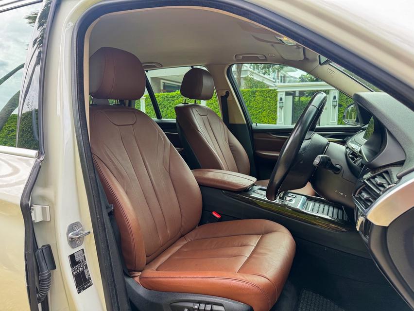 รหัสรถ AVA2344 🆕 BMW X5 sDrive25d F15 ดีเซลล้วน ปี 2017 12