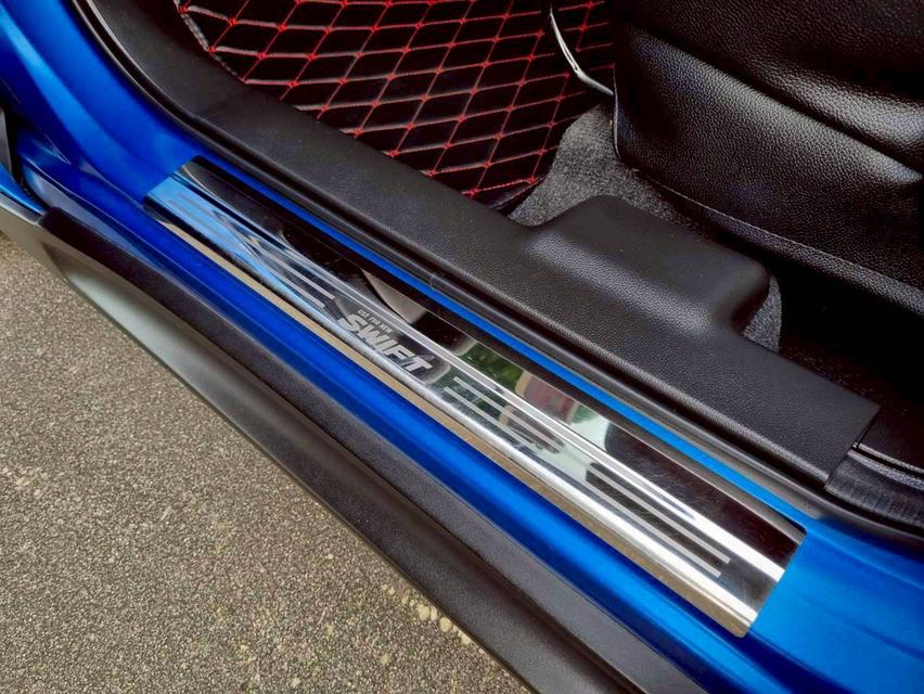 Suzuki Swift 1.2 GLX Navi Top สุด ปี 2019 รูปที่ 13